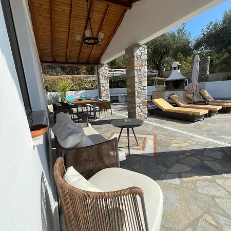 Island Villa *