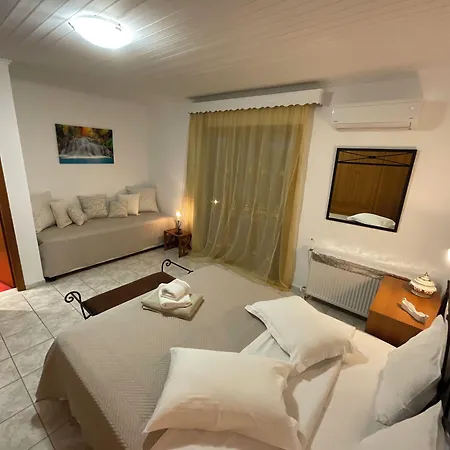 Island Vilă Skiathos