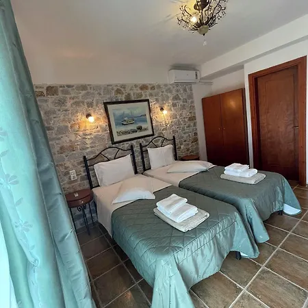 Vilă Island Skiathos
