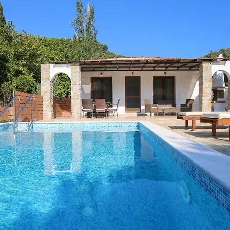 Villa Island *