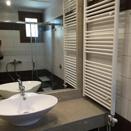 Villa Island Skiathos Town