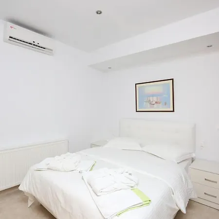 Island Skiathos Town